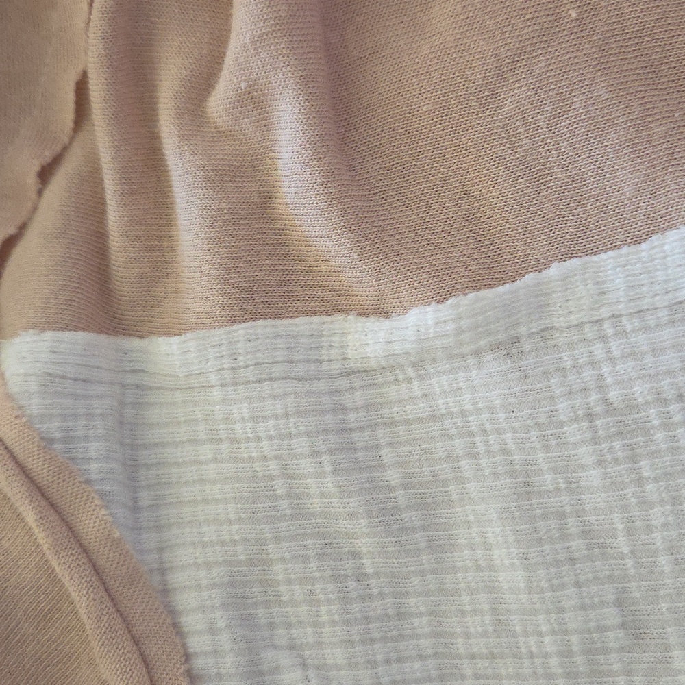 POL Textured Knit Top in Cream and Tan L - Picture 4 of 5